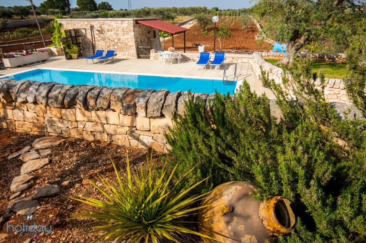 Вилла I Trulli Degli Ulivi Локоротондо Экстерьер фото